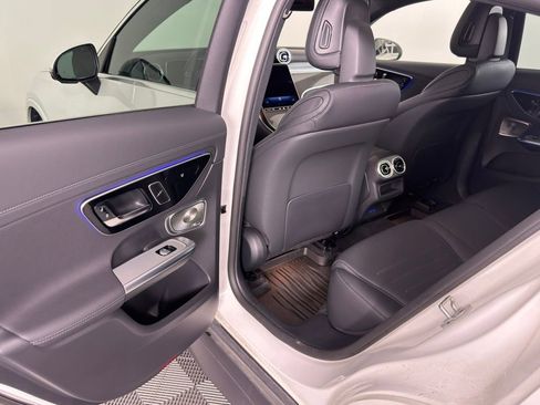 Certified 2025 Mercedes-Benz GLC 300 4MATIC image 26