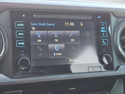 Used 2019 Toyota Tacoma TRD Off-Road image 10