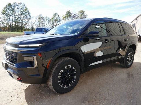 New 2026 Chevrolet Traverse Z71 w/ Enhanced Driving Package image 7