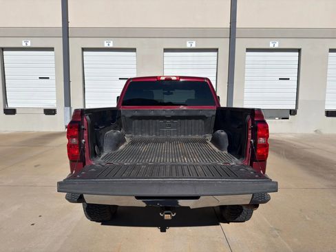 Used 2015 Chevrolet Silverado 1500 LT image 38