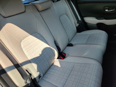 Certified 2024 Honda HR-V LX image 15