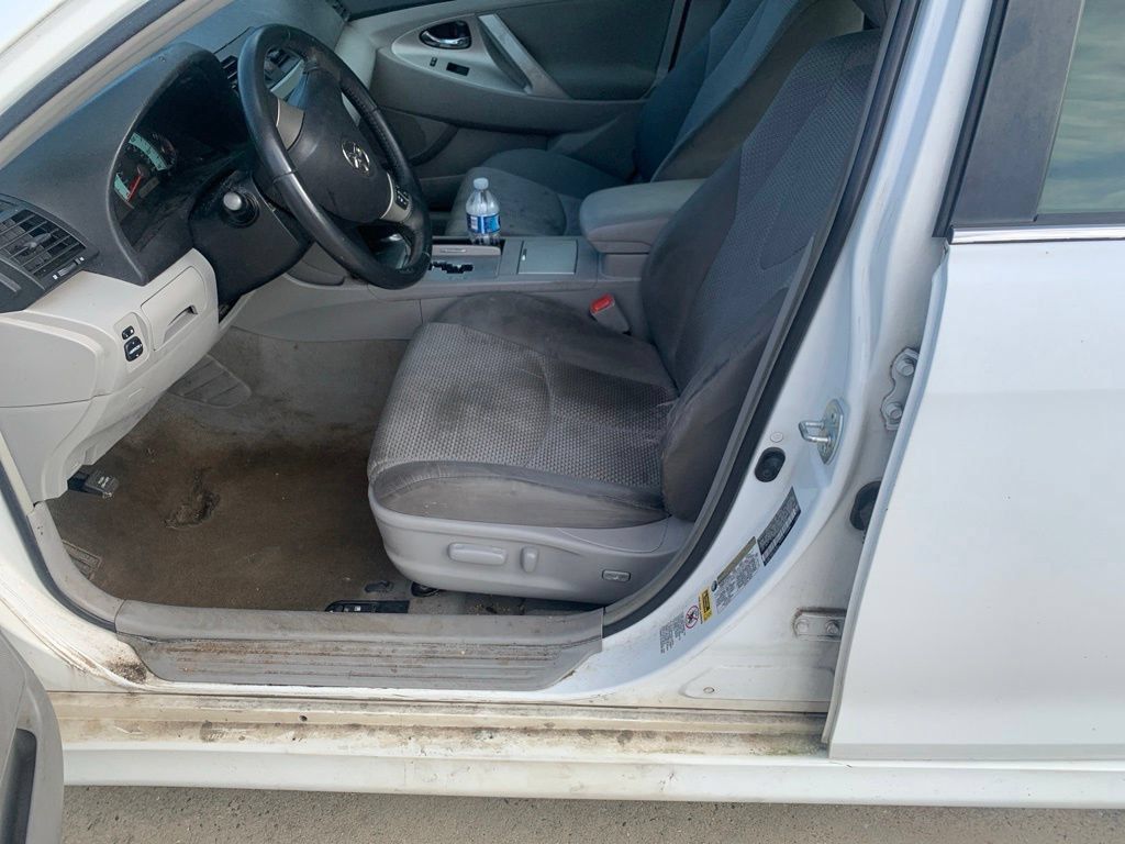 Used 2007 Toyota Camry LE FWD image 17