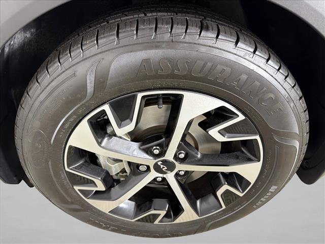 Used 2024 Kia Sportage EX FWD image 12