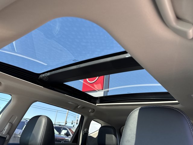 Used 2018 Nissan Murano Platinum AWD/4WD image 25