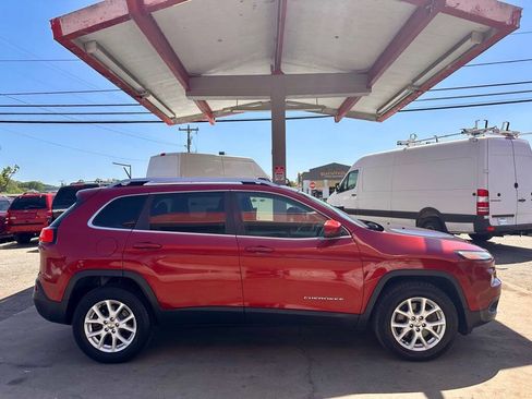 Used 2014 Jeep Cherokee Latitude image 8
