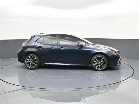 Used 2021 Toyota Corolla XSE image 24