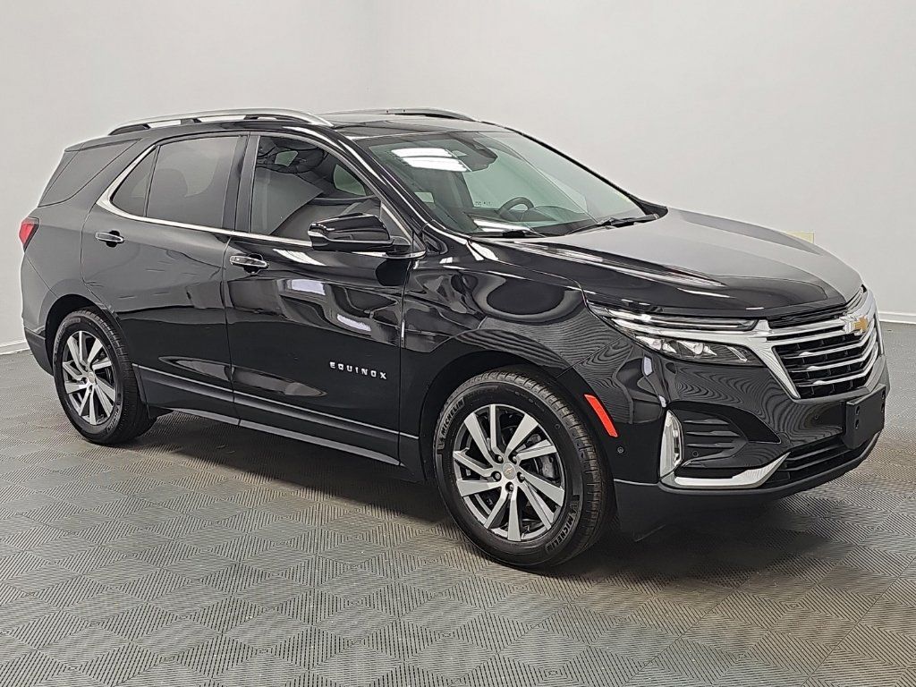 Certified 2024 Chevrolet Equinox Premier FWD image 3
