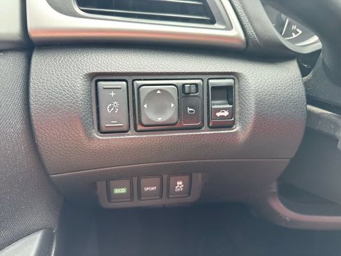 Used 2018 Nissan Sentra S FWD image 17
