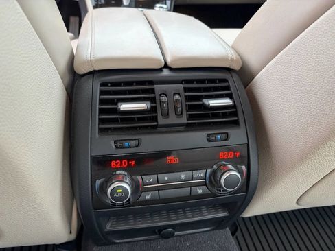 Used 2012 BMW 535i xDrive Sedan image 12