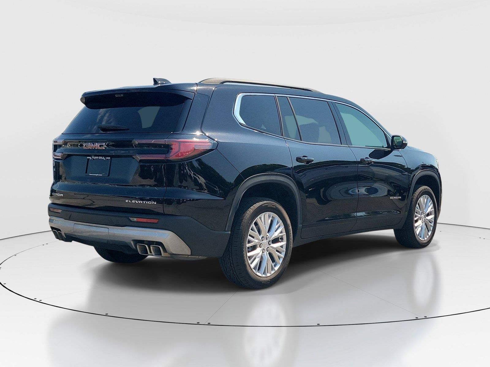 Used 2026 GMC Acadia Elevation w/ Elevation Premium Package FWD image 4