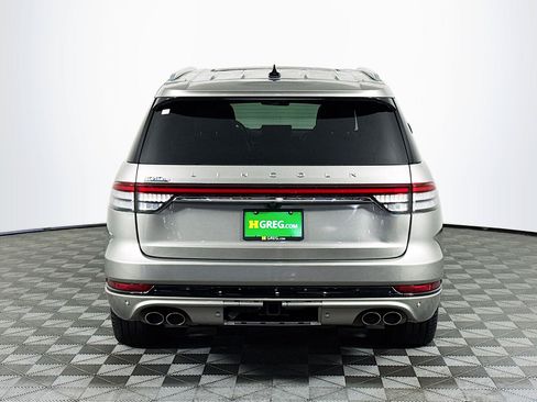 Used 2023 Lincoln Aviator Grand Touring w/ Equipment Group 301A AWD/4WD image 7
