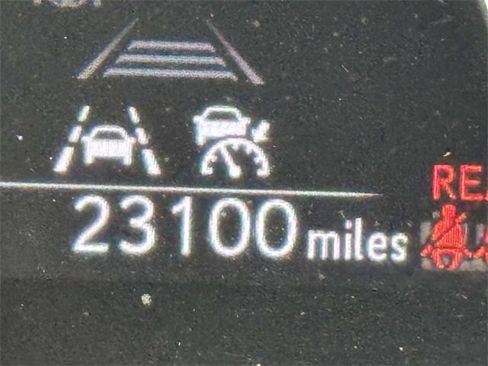 Used 2023 Lexus RX 350 AWD image 2