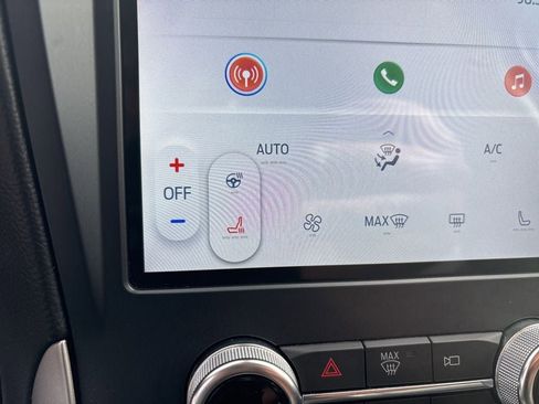 Used 2023 Ford Edge SEL w/ Convenience Package image 14