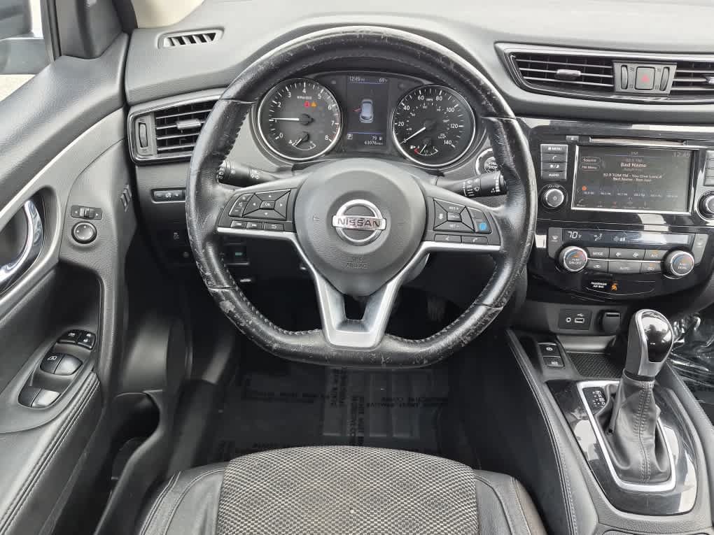 Used 2020 Nissan Rogue Sport SV w/ Technology Package AWD/4WD image 8
