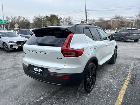 New 2026 Volvo XC40 B5 Ultra w/ Climate Package image 8