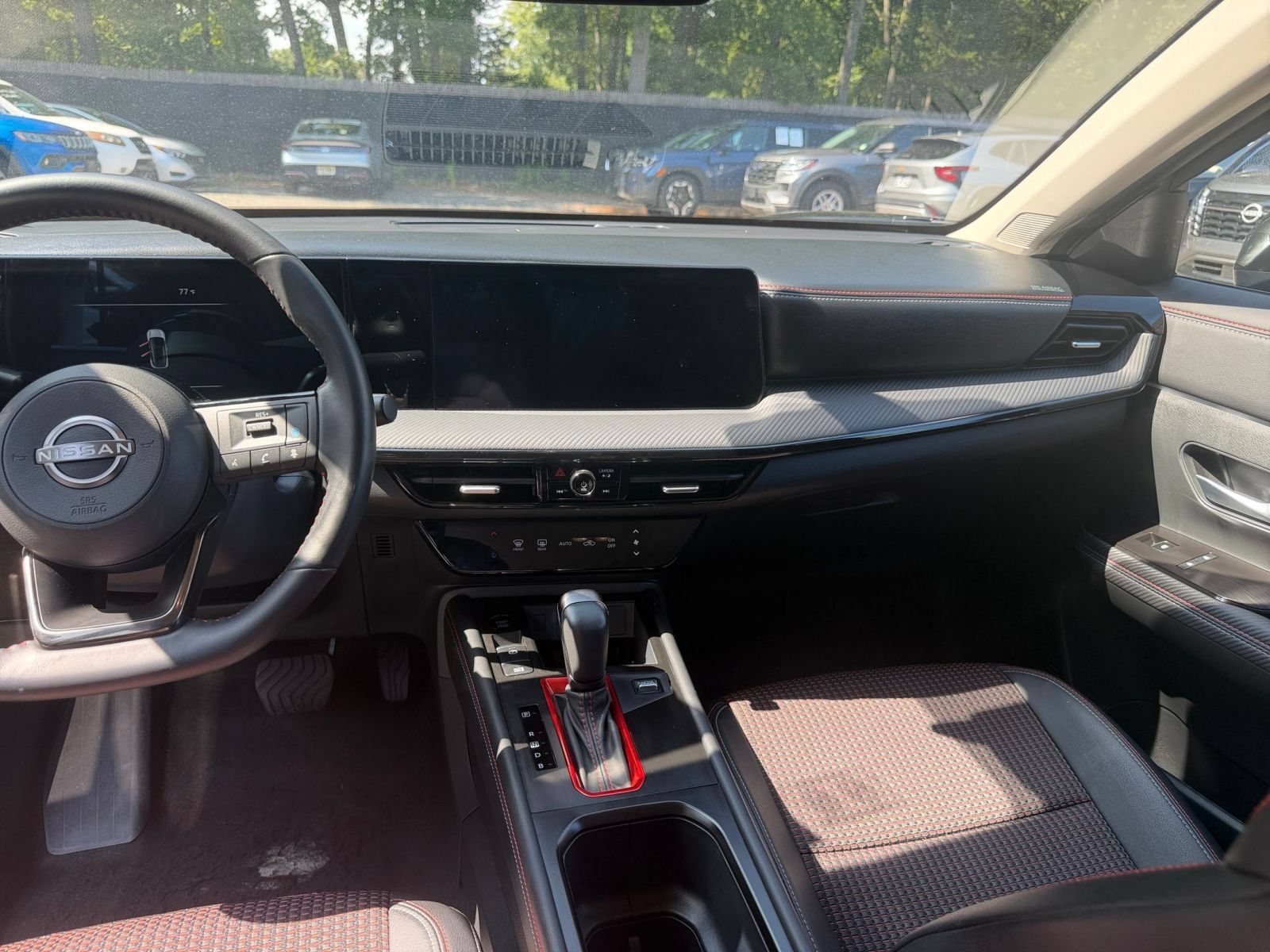Used 2026 Nissan Kicks SR FWD image 33