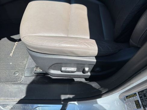 Used 2016 Hyundai Santa Fe Limited w/ Option Group 04 AWD/4WD image 8
