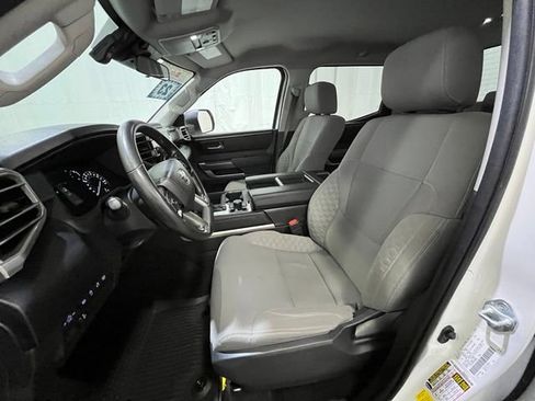 Certified 2023 Toyota Tundra SR5 AWD/4WD image 10