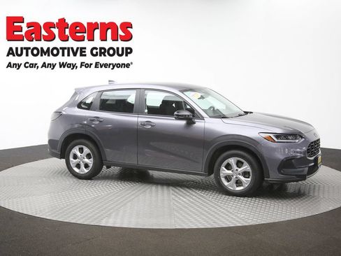 Used 2023 Honda HR-V LX image 41