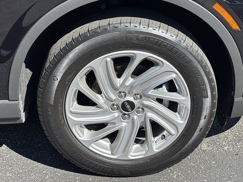 Used 2021 Lincoln Corsair FWD w/ Convenience Package image 28