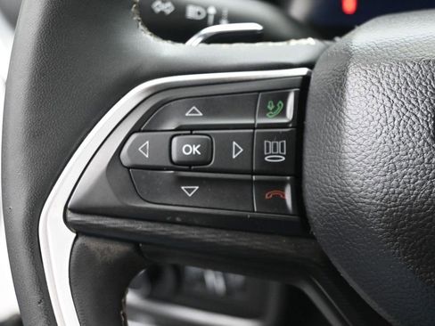Used 2024 Jeep Grand Cherokee Altitude AWD/4WD image 18