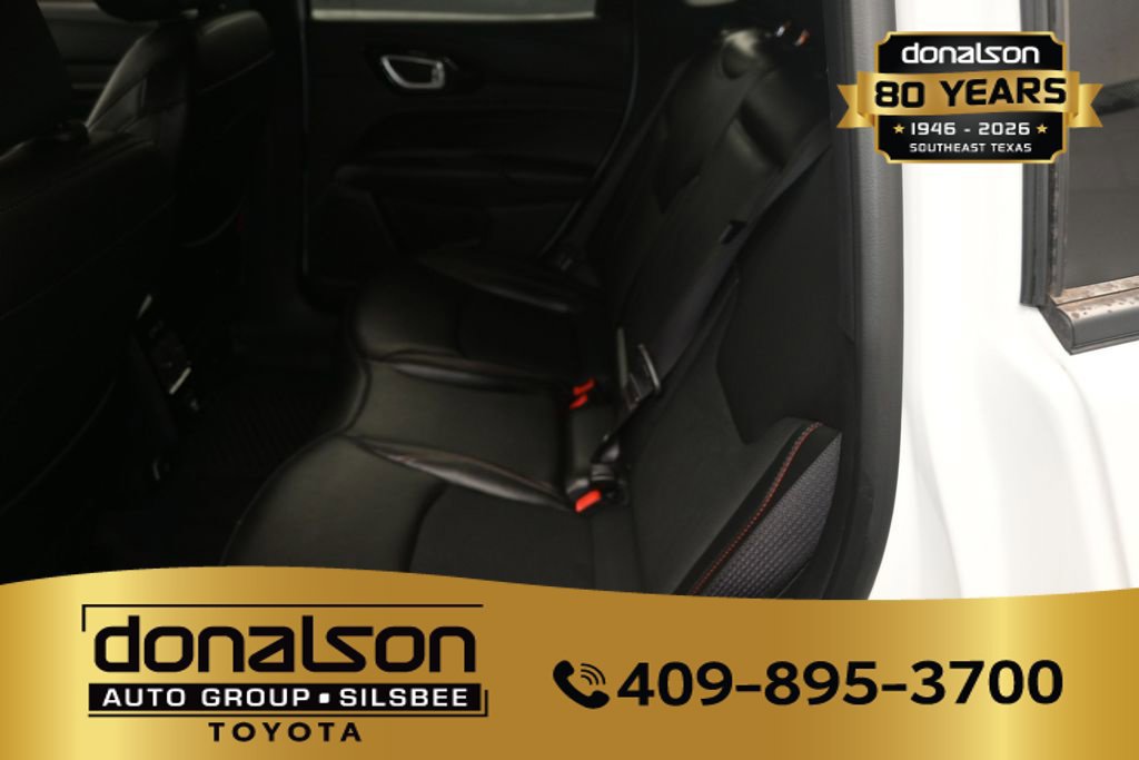 Used 2024 Jeep Compass Trailhawk AWD/4WD image 9
