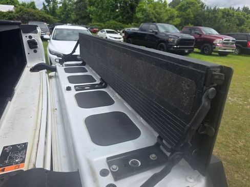 Used 2019 GMC Sierra 1500 SLT w/ SLT Premium Plus Package AWD/4WD image 37
