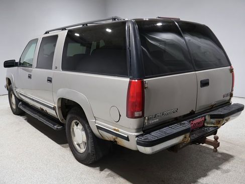 Used 1999 GMC Suburban 4WD w/ Marketing Opt Pkg 3 image 14