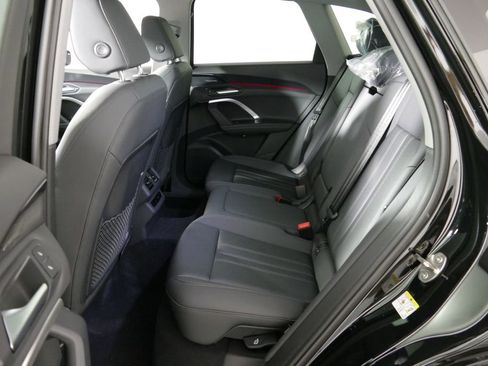 New 2025 Audi Q5 Premium Plus image 4