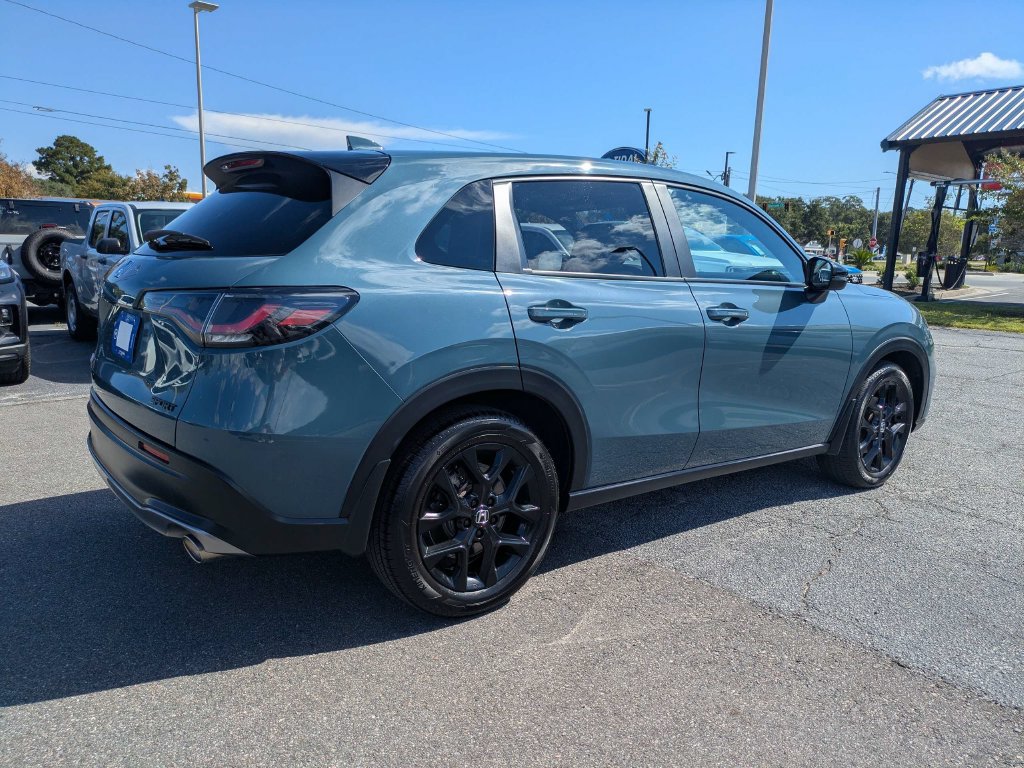 Used 2024 Honda HR-V Sport image 3