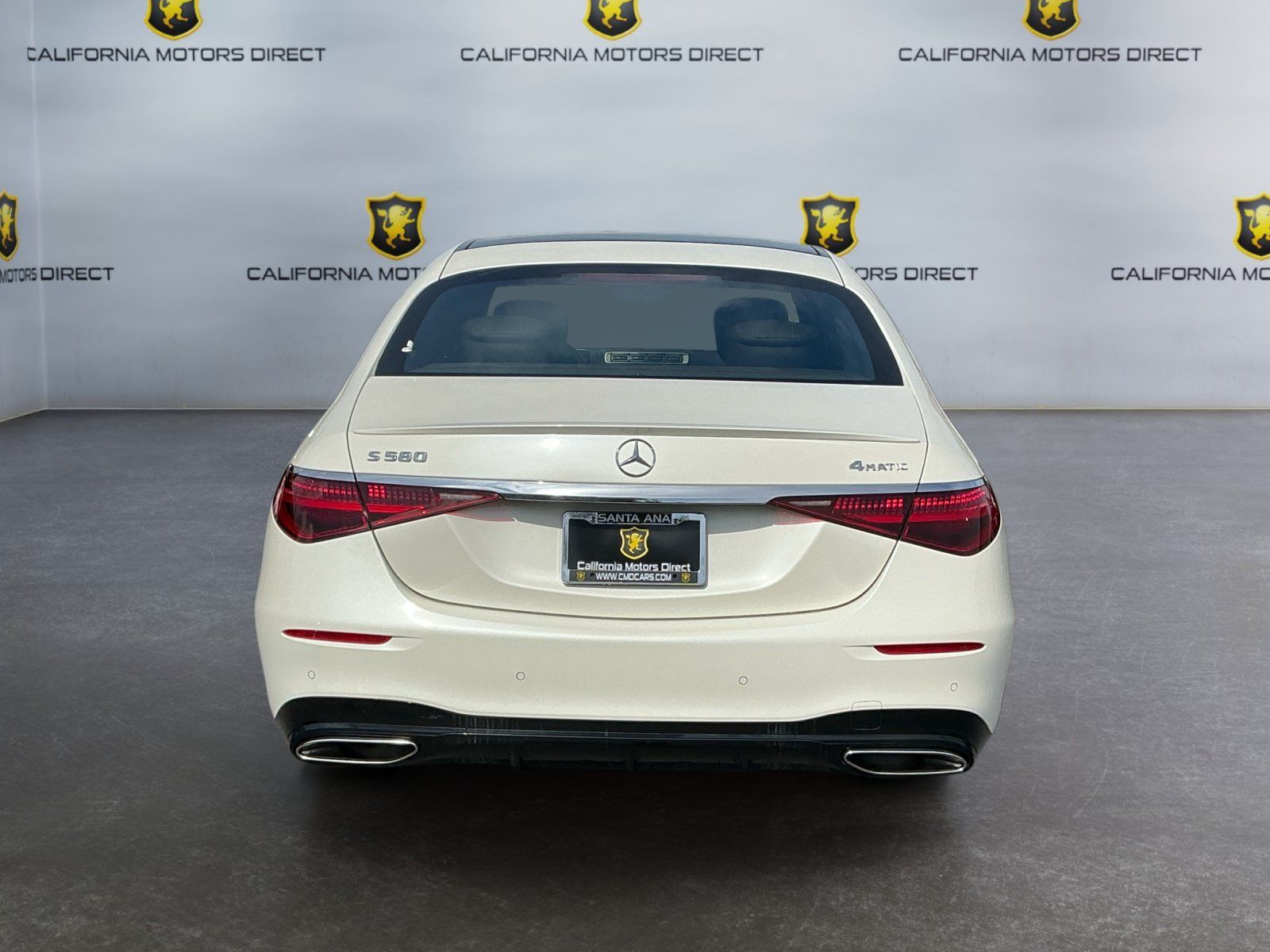 Used 2022 Mercedes-Benz S 580 4MATIC Sedan w/ AMG Line Package image 6