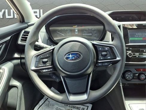 Used 2023 Subaru Impreza 2.0i Premium AWD/4WD image 18