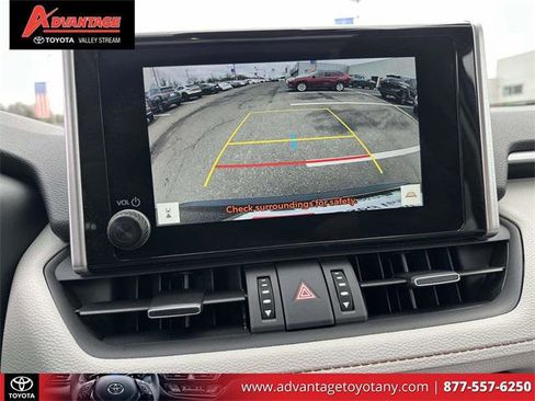 Certified 2025 Toyota RAV4 XLE Premium image 32