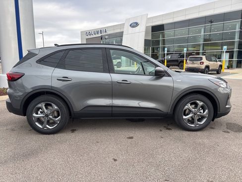 New 2026 Ford Escape ST-Line w/ Tech Pack #1 image 10