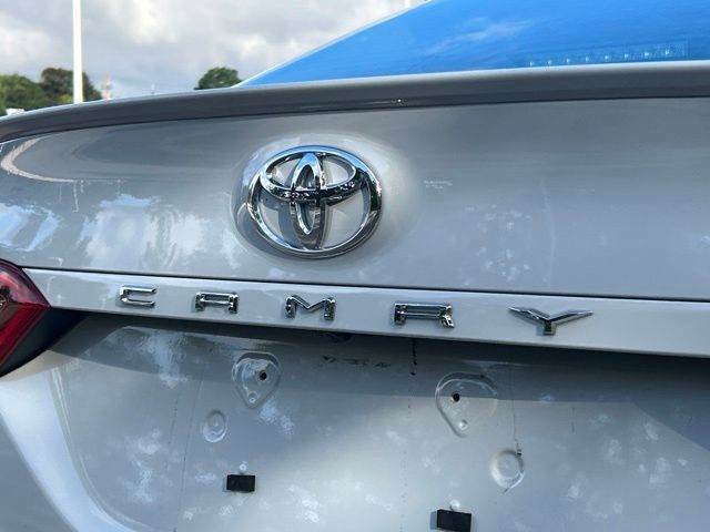 Used 2023 Toyota Camry XSE w/ Navigation Package FWD image 17