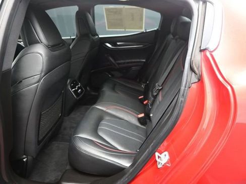 Used 2019 Maserati Ghibli S GranSport RWD image 14