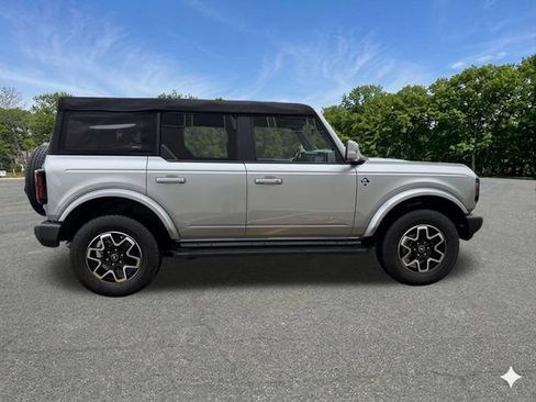 Used 2023 Ford Bronco Outer Banks AWD/4WD image 8
