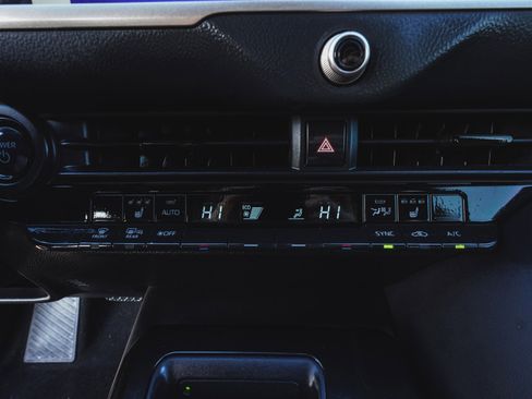 Used 2024 Toyota Crown XLE image 19