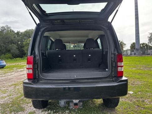 Used 2012 Jeep Liberty Sport AWD/4WD image 13