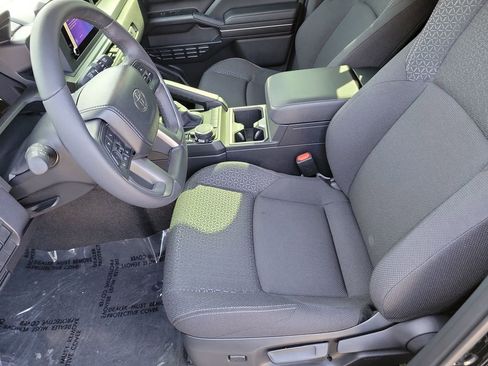 Used 2025 Toyota 4Runner SR5 image 19