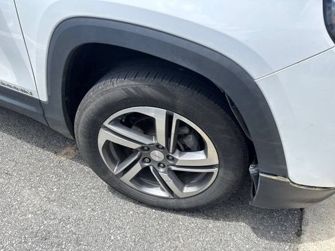 Used 2020 GMC Terrain SLT AWD/4WD image 4
