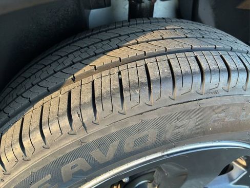 Used 2019 Jeep Compass Latitude w/ Popular Equipment Group image 27