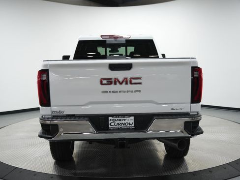 New 2026 GMC Sierra 2500 SLT w/ SLT Convenience Package image 7