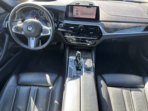 Used 2019 BMW M550i xDrive M550i xDrive image 24