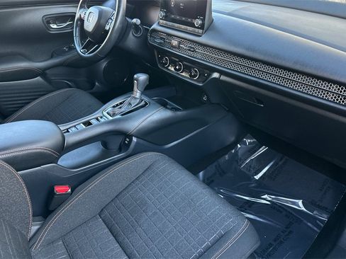 Certified 2024 Honda HR-V Sport image 17