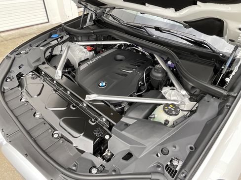 New 2026 BMW X5 sDrive40i image 34