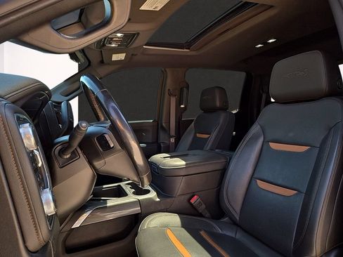 Used 2019 GMC Sierra 1500 AT4 w/ AT4 Premium Package AWD/4WD image 12