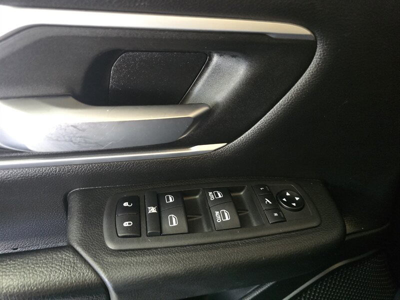 Used 2022 RAM 1500 Big Horn AWD/4WD image 19
