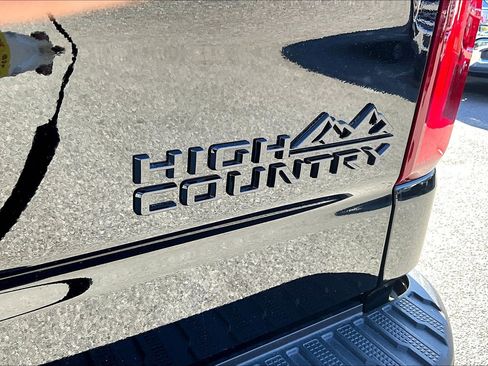 Used 2026 Chevrolet Silverado 1500 High Country w/ Midnight Edition image 8