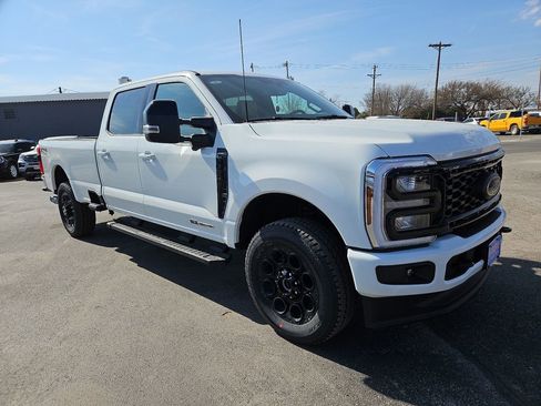 New 2026 Ford F350 Lariat w/ Black Appearance Package image 1